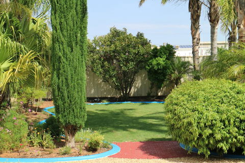 Renmark Motor Inn - Perths Hotel 9