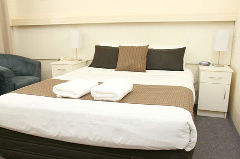 Renmark Motor Inn - Perths Hotel 19