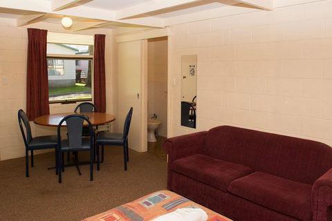 Kalganyi Holiday Park - Perths Hotel 27