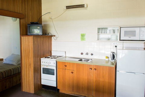 Kalganyi Holiday Park - Perths Hotel 5