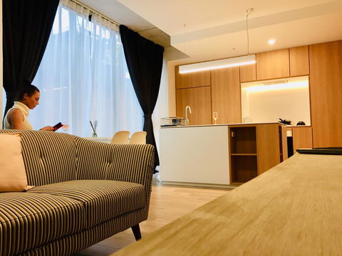 ONE Adelaide CBD - Perths Hotel 7