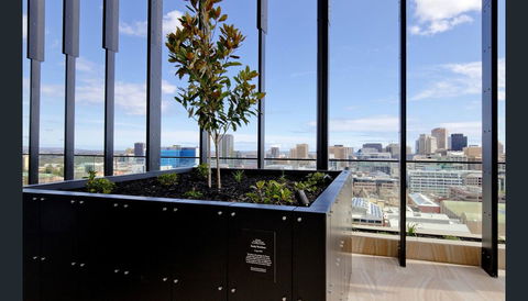 ONE Adelaide CBD - Perths Hotel 33