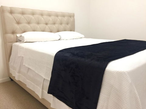 ONE Adelaide CBD - Perths Hotel 14