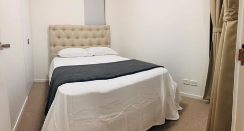 ONE Adelaide CBD - Perths Hotel 16
