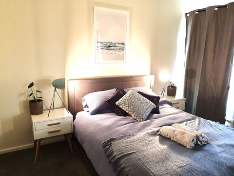 Luxurious 3 Bedroom Beachfront - Panoramic Views - Perths Hotel 8