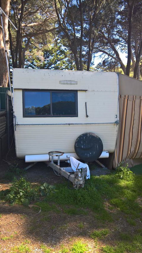 Second Valley Caravan Park - Perths Hotel 12