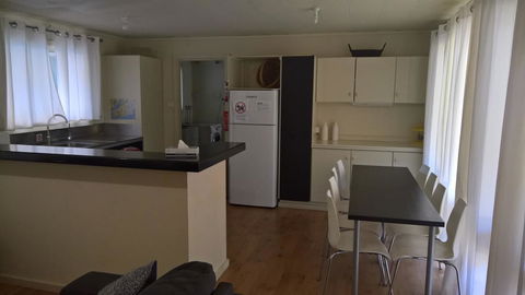 Second Valley Caravan Park - Perths Hotel 5