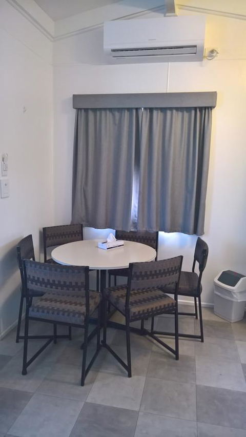 Second Valley Caravan Park - Perths Hotel 21