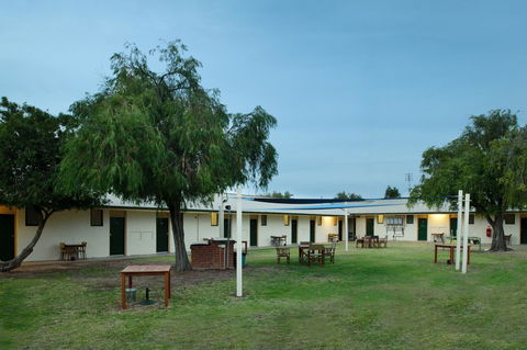 The Anglers Inn - Perths Hotel 0