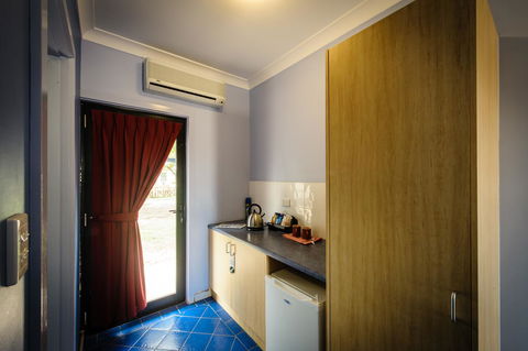 The Anglers Inn - Perths Hotel 3