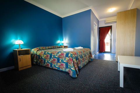 The Anglers Inn - Perths Hotel 6