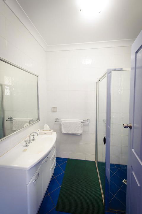 The Anglers Inn - Perths Hotel 8