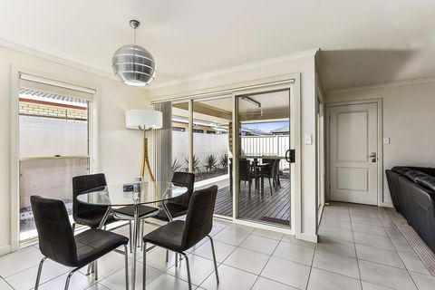 City Fringe Apartment - Perths Hotel 6