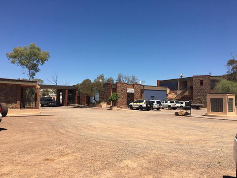 Desert Cave Hotel - Perths Hotel 36