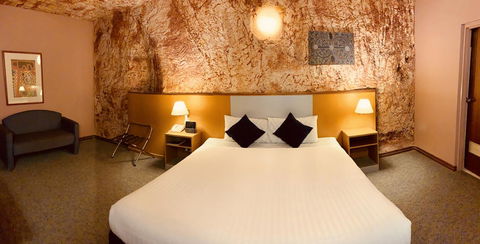 Desert Cave Hotel - Perths Hotel 2