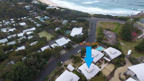 Boom 6 Boomerang Beach - Perths Hotel 6