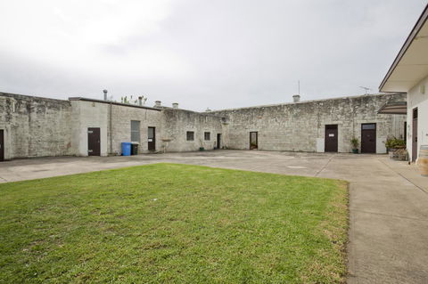 The Old Mount Gambier Gaol - Perths Hotel 1