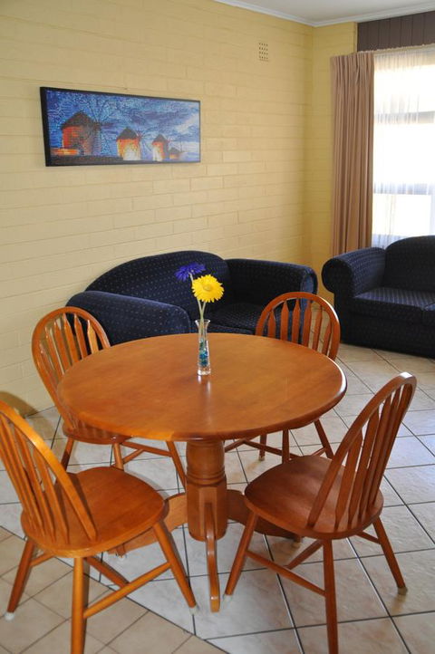Robe Central Motel - Perths Hotel 27