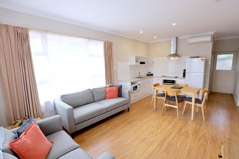 Robe Central Motel - Perths Hotel 42
