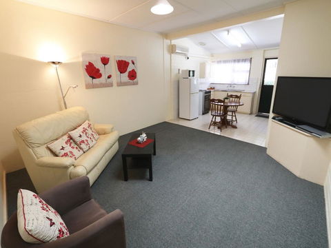 Robe Central Motel - Perths Hotel 8