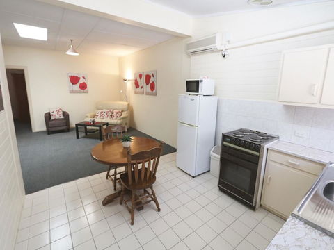 Robe Central Motel - Perths Hotel 9