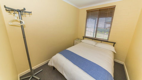 Sandy Feet 31 Gold Coast Drive - Perths Hotel 15