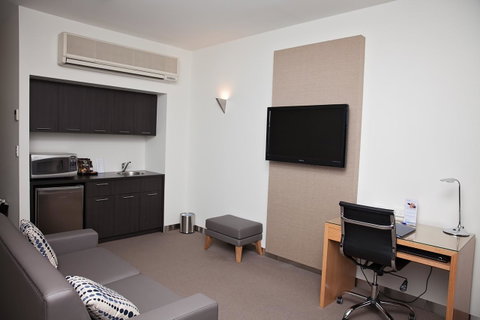 Mawson Lakes Hotel - Perths Hotel 37