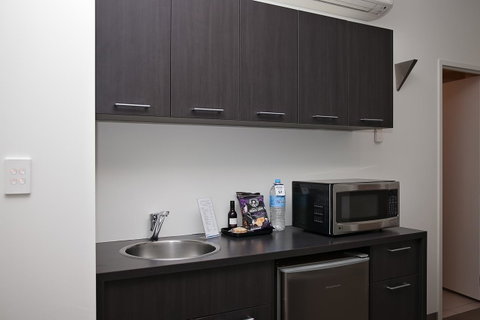 Mawson Lakes Hotel - Perths Hotel 33