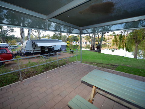 Echo Holiday Parks - Renmark - Perths Hotel 42