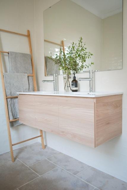 Port Lincoln Seaside Home - Perths Hotel 1