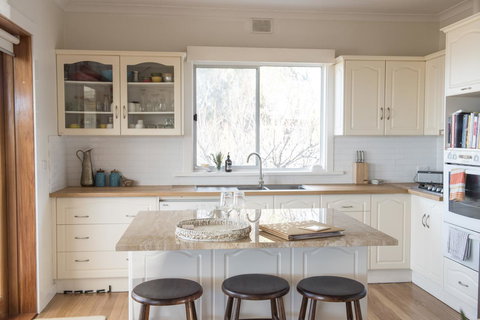 Port Lincoln Seaside Home - Perths Hotel 6