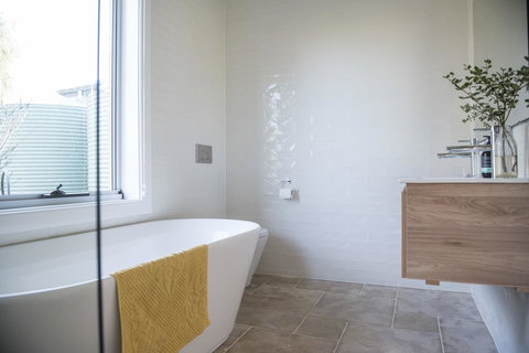 Port Lincoln Seaside Home - Perths Hotel 11