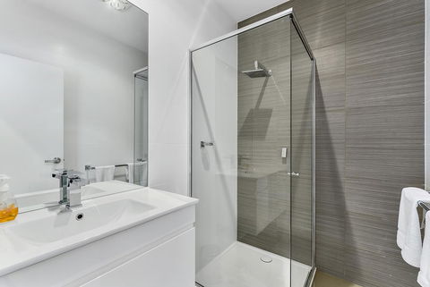 Robe Marina Accommodation - Perths Hotel 25