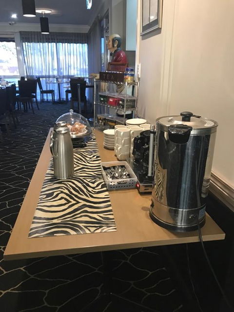 Cattlemans Country Motor Inn & Serviced Apartments - Perths Hotel 3