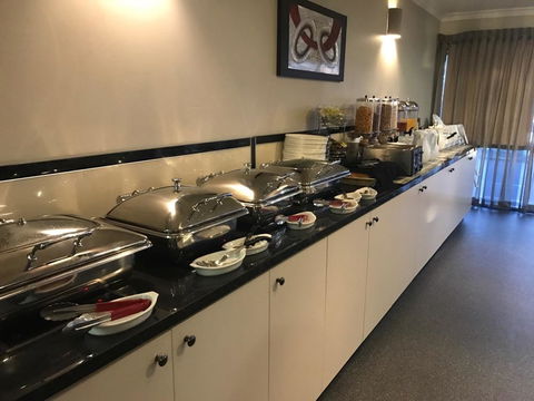 Cattlemans Country Motor Inn & Serviced Apartments - Perths Hotel 5