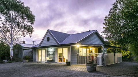 One Tree Bed And Breakfast - Perths Hotel 0