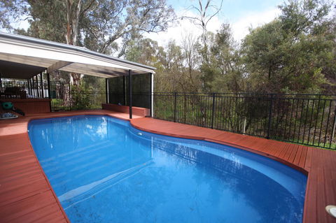 One Tree Bed And Breakfast - Perths Hotel 15