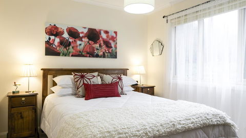 One Tree Bed And Breakfast - Perths Hotel 2