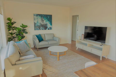 Henley Beach South, Amazing Views, Huge Private Balcony! - Perths Hotel 14
