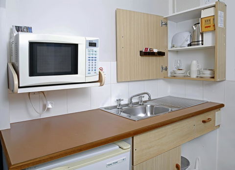 Aston Motel Yamba - Perths Hotel 21