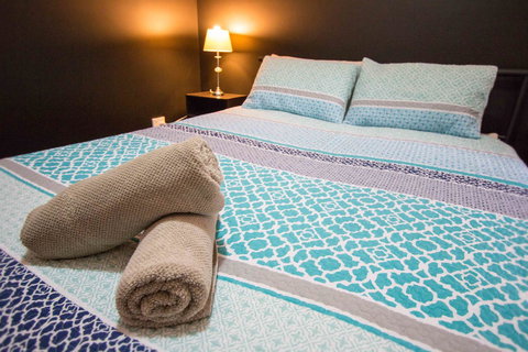 Waterfront On Jefferson, At Wellington Marina, SA - Perths Hotel 12