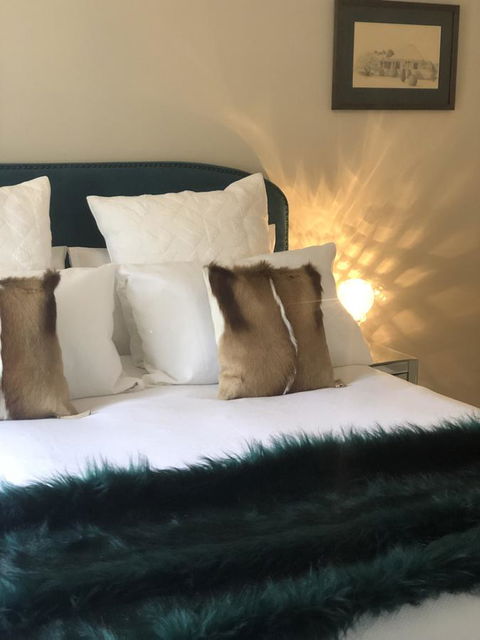Belmore Cottage - Perths Hotel 15