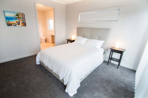 Wellington Lake Retreat - Perths Hotel 15