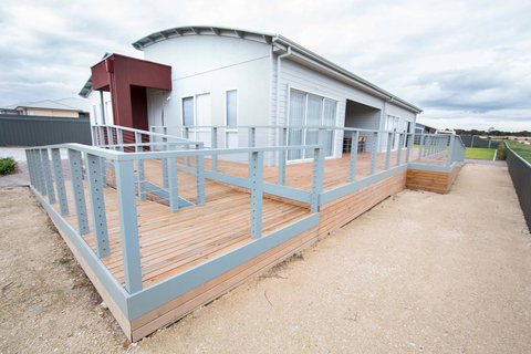 Wellington Lake Retreat - Perths Hotel 20