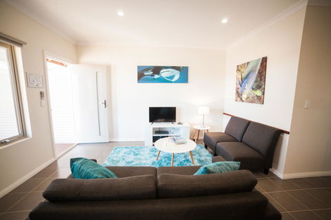 Exmouth Escape Resort - Perths Hotel 38