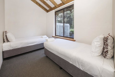Chandlers Smiths Beach Villas - Perths Hotel 7