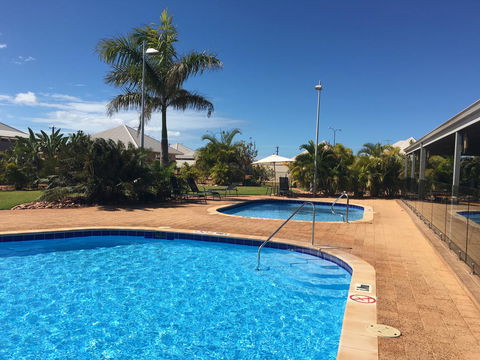 Escape 2 Exmouth - Perths Hotel 17