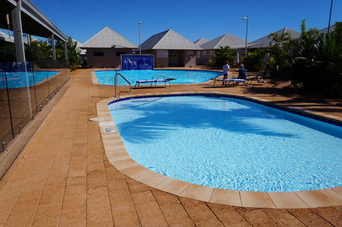 Escape 2 Exmouth - Perths Hotel 19
