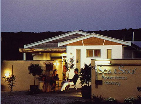 Sea & Soul Beachside Apartments - Perths Hotel 6