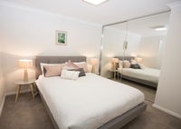 Book Rockingham Accommodation Vacations Perths Hotel Perths Hotel